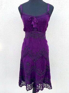 NEW Sakkas Purple Stonewashed Embroidered Midi Spaghetti Strap Dress Small